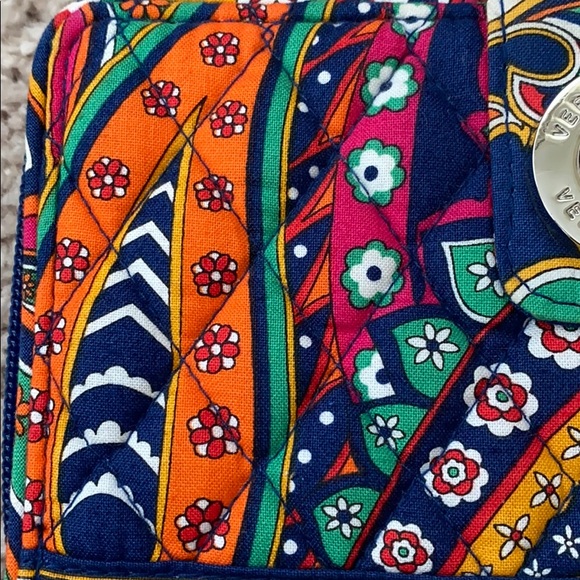 Vera Bradley Turnlock Wallet - Picture 15 of 15